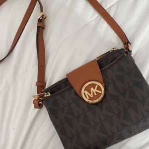 Michael KORS signature bag
